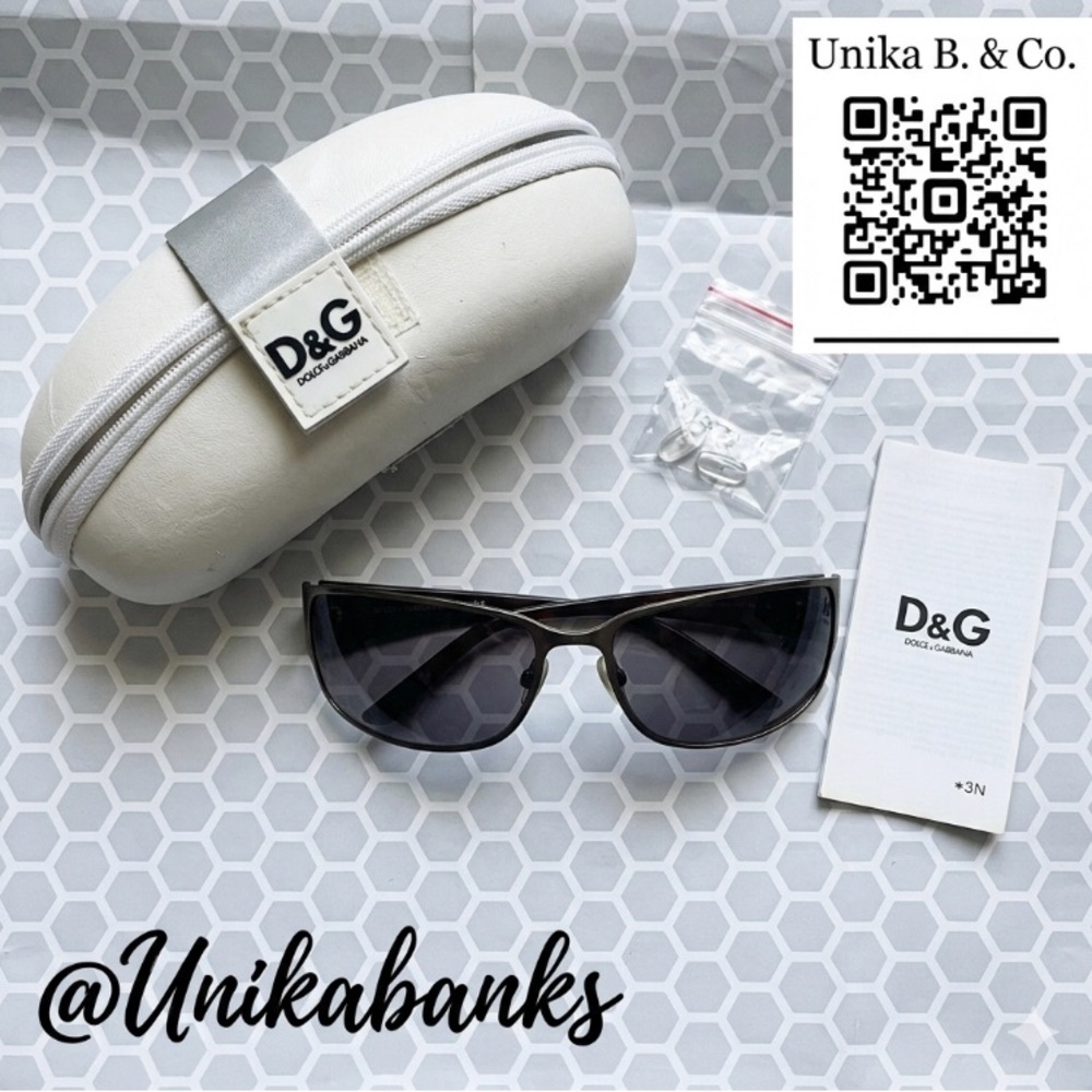 Dolce & Gabbana Cream and Silver Sunglasses Case with D&G Tag